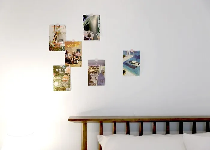 Hongik Station 5min,airport Railroad, Airport Bus,near Shopping Mall,myeongdong,itaewon,2rooms *